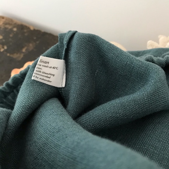 ESKANDAR linen skirt - Picture 8 of 11